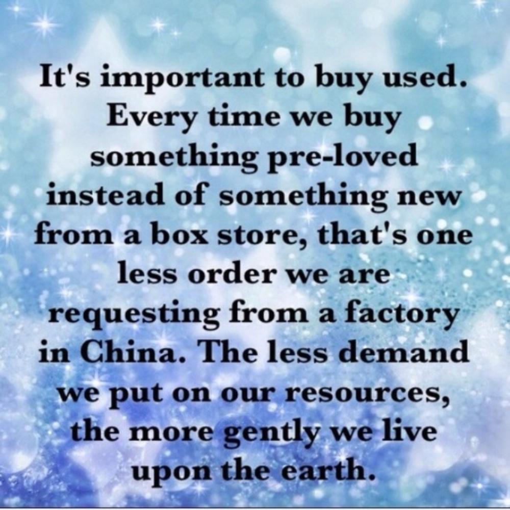 Like to bookmark my closet!!! - Picture 6 of 6